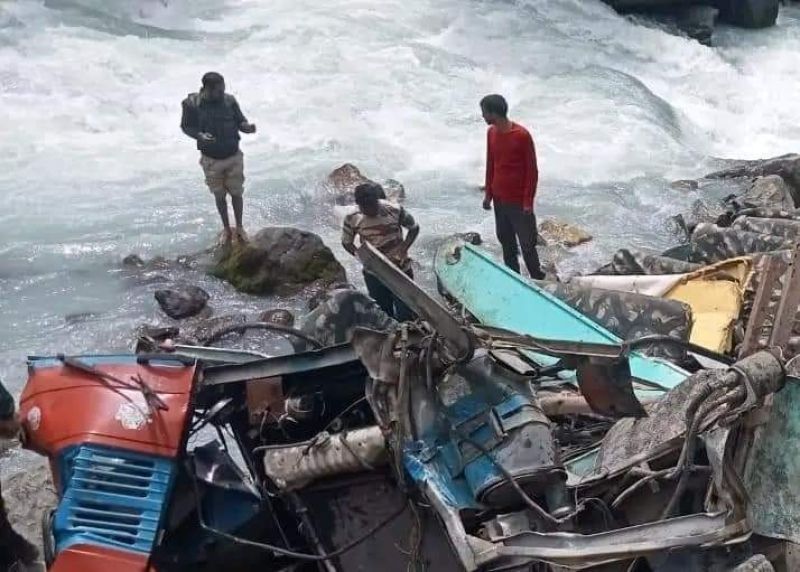 At least 7 ITBP troopers dead as bus falls into gorge in J&K