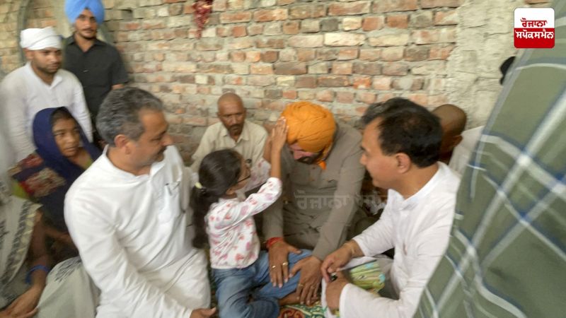 Navjot Sidhu ends hunger strike