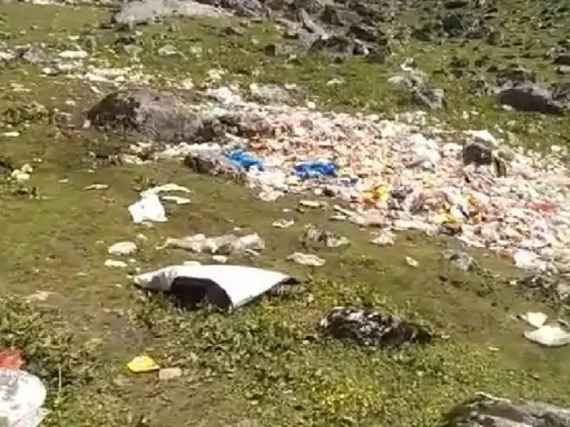 Garbage piles on Chardham Yatra route