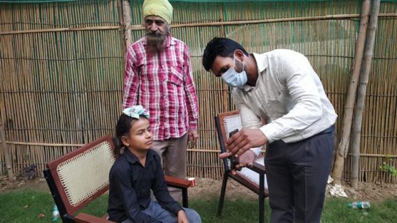 Punjab CM comes to aid boy selling socks