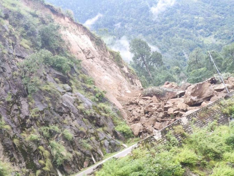 Landslide in Himachal Pradesh blocks National Highway-5