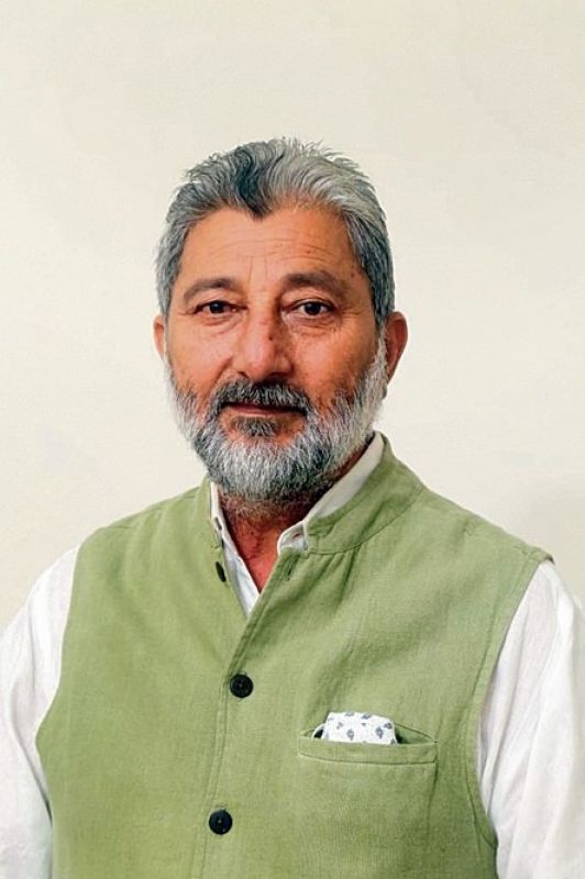 Dinesh Singh Babbu  Dinesh Singh Babbu