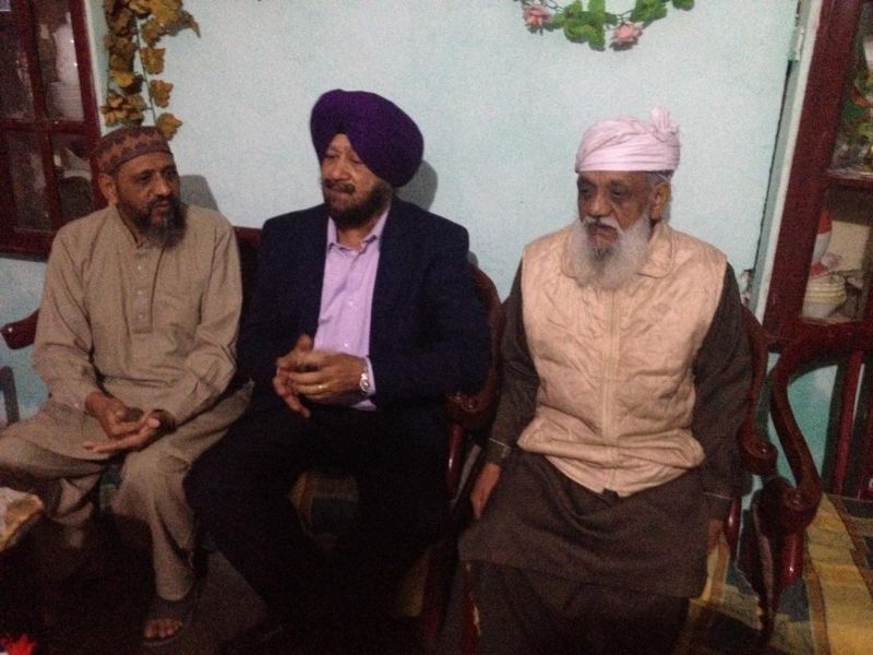 SP Singh oberoi meet bhai mardana family 