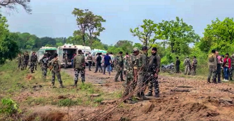  Maoist attack in Chhattisgarh, death of 10 police personnel