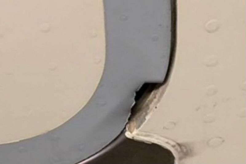 'Hole' Detected in Air India Flight  'Hole' Detected in Air India Flight