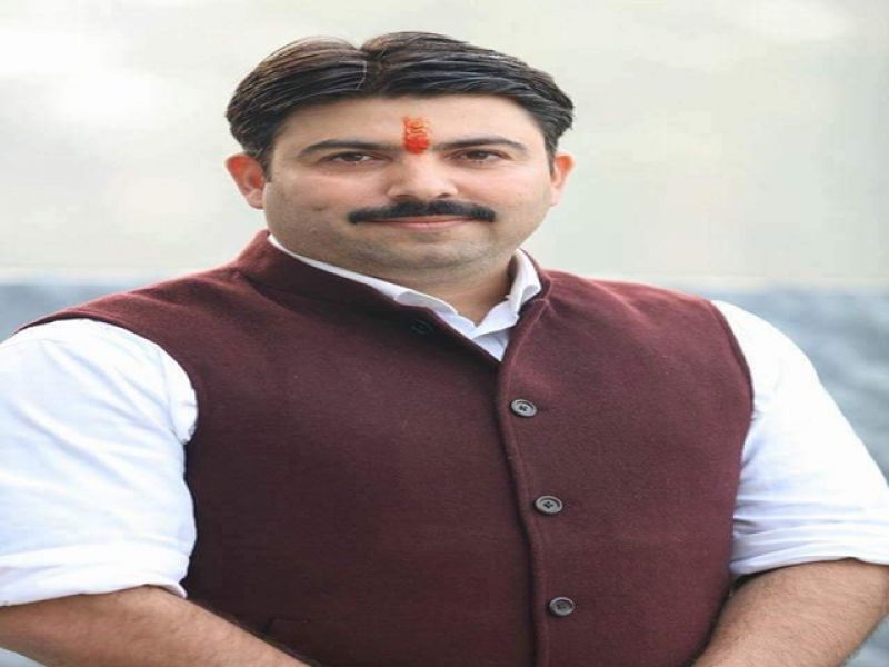 BJP Leader files defamation Case against Rahul Gandhi