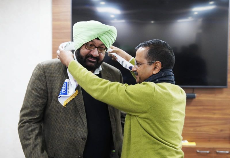 Former Congress MLA Jasbir Singh Jassi Khangura joins Aam Aadmi Party