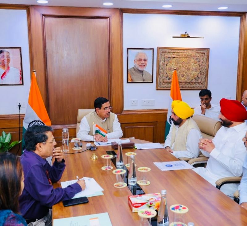 CM Mann met Union Minister Prahlad Joshi NewsCM Mann met Union Minister Prahlad Joshi News