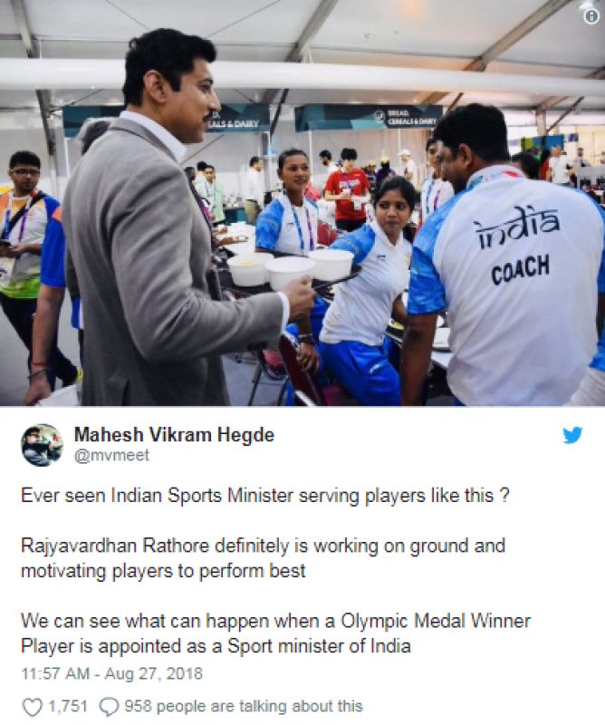 Rajyavardhan Singh Rathore Serves food to Indian Players