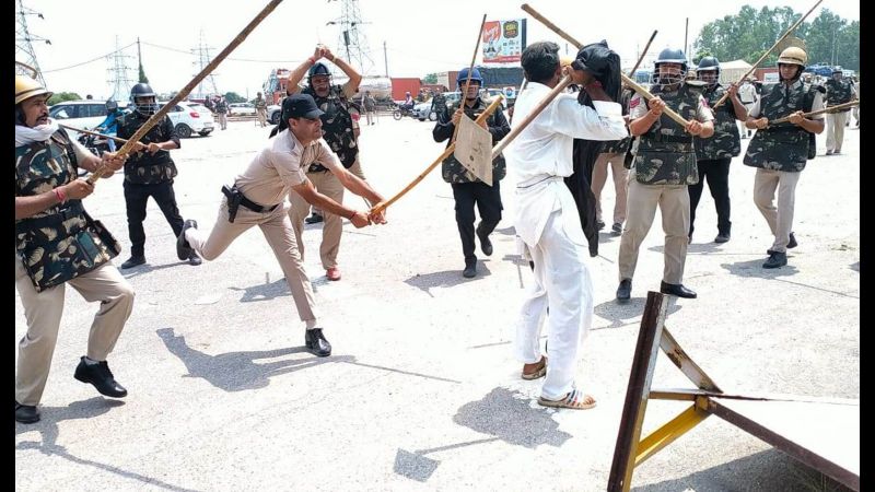 Karnal  lathicharge 