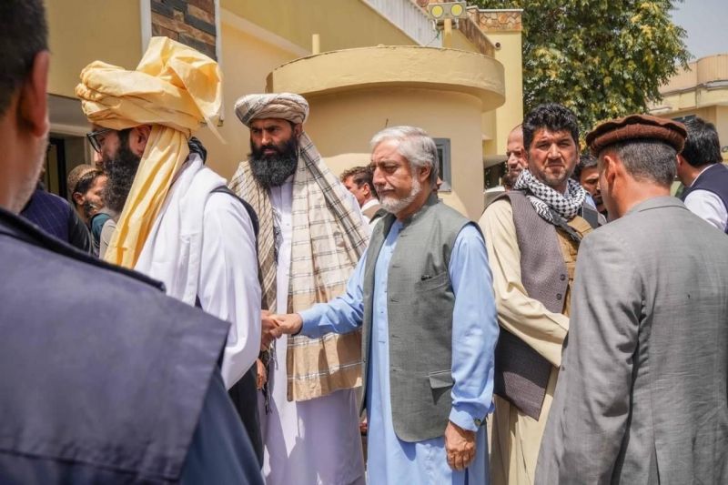  Taliban Meet Ex Afghan President Hamid Karzai 