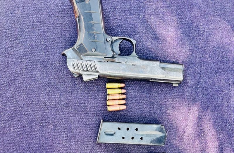 BSF nabs infiltrator on Pak border Amritsar News in punjabi