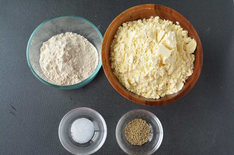 Makki di Roti Ingredients