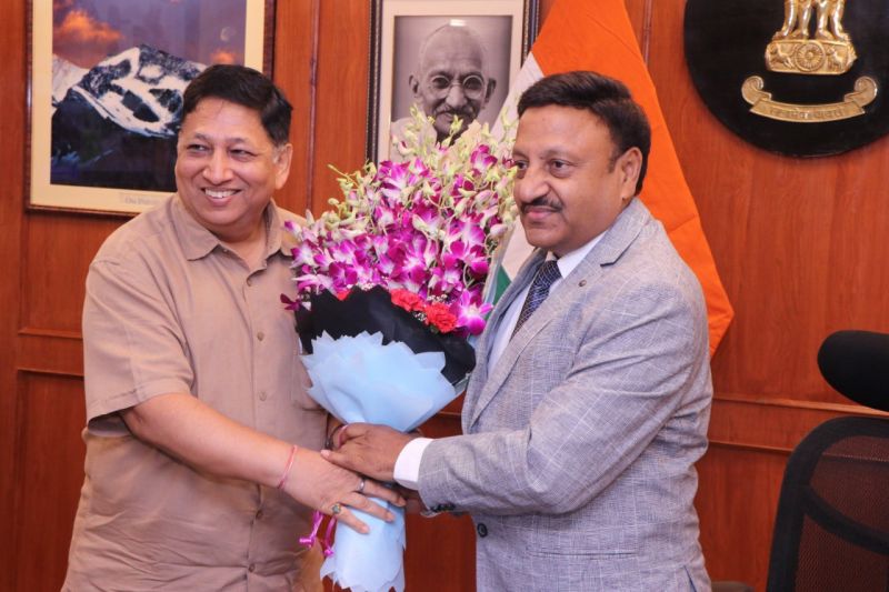 Rajiv Kumar becomes the 25th CEC of India Rajiv Kumar becomes the 25th CEC of India