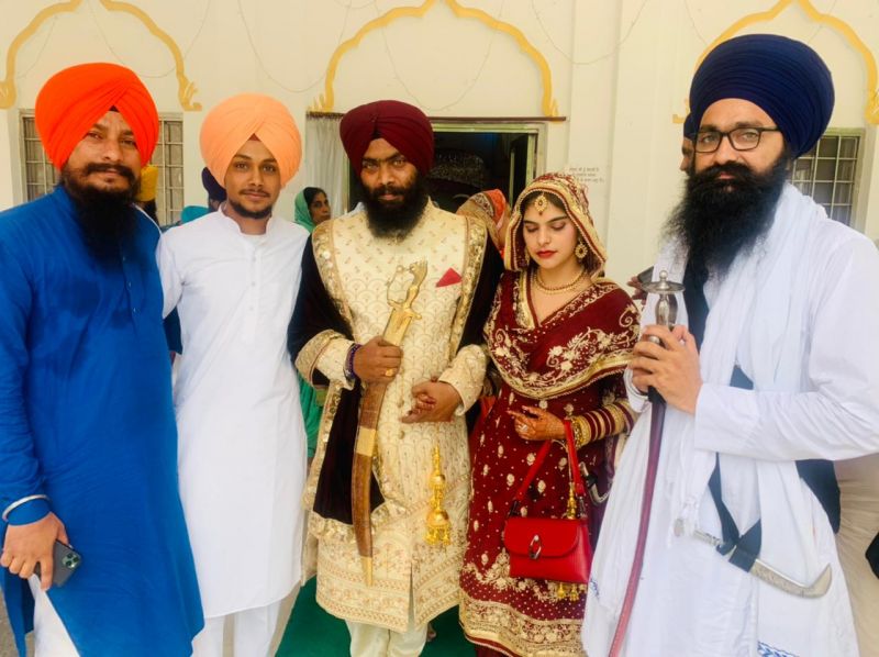 The Gursikh youth took the lava with the blind girl