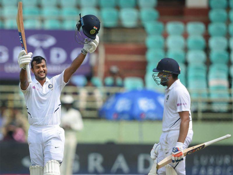 India vs South Africa 1st Test Day 2 : India declare at 502/7 India vs South Africa 1st Test Day 2 : India declare at 502/7