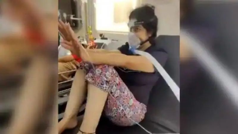 The battle of life is lost, the girl hanging on to the song 'Love You Zindagi'