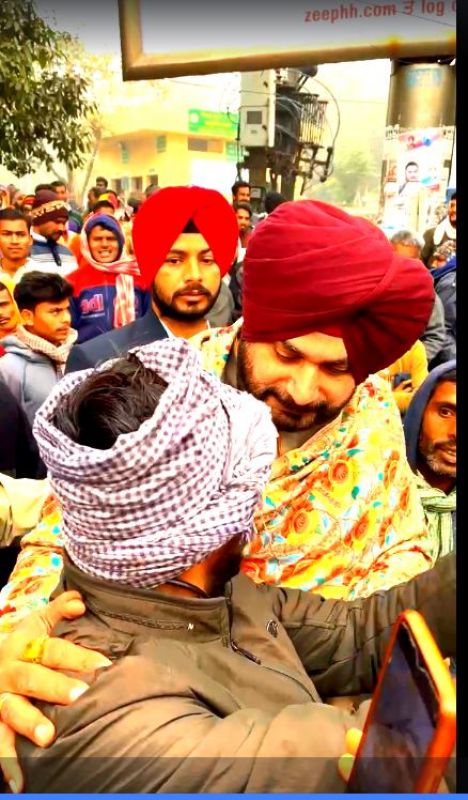 Navjot Sidhu arrives at Madanpura Chowk, Mohali