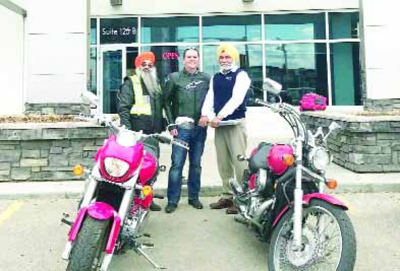 Freedom of wearing Turban while driving