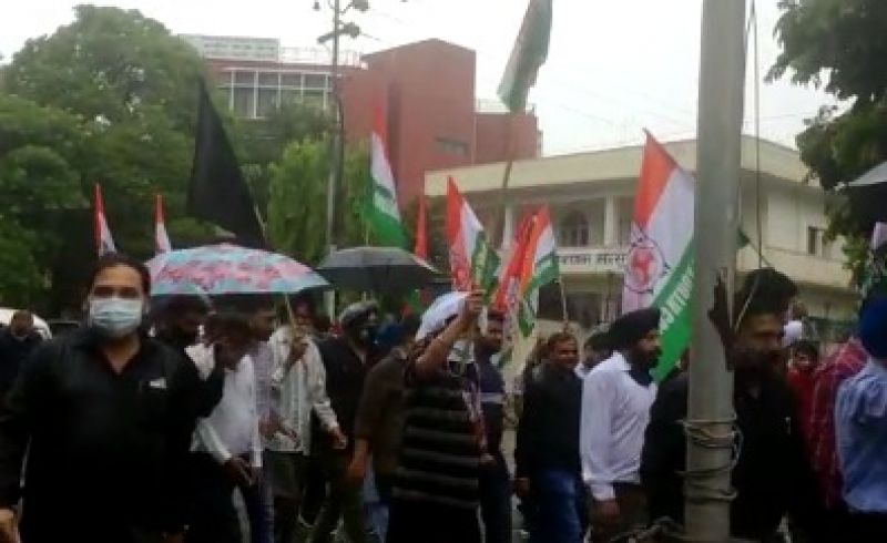  Congress protests in Chandigarh over BJP leader's mistreatment of women
