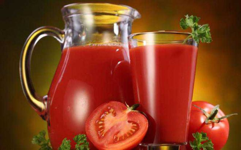 Tomato Juice reduces the risk of heart disease