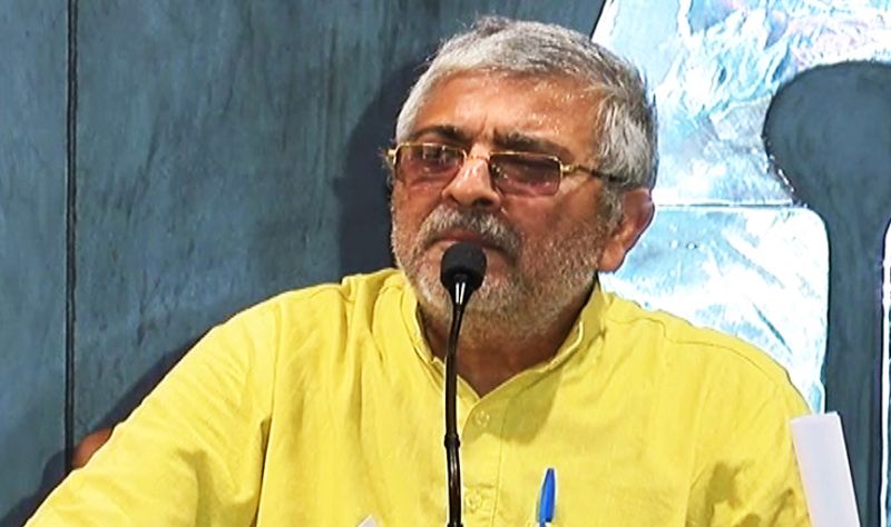 Dr. Dharamveer Gandhi