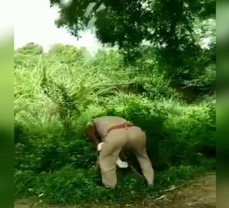 UP policemen beat each other for front seat in patrol vehicle