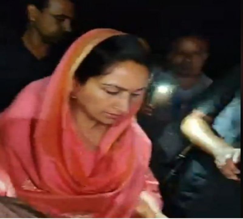 harsimrat kaur badal video viral social media