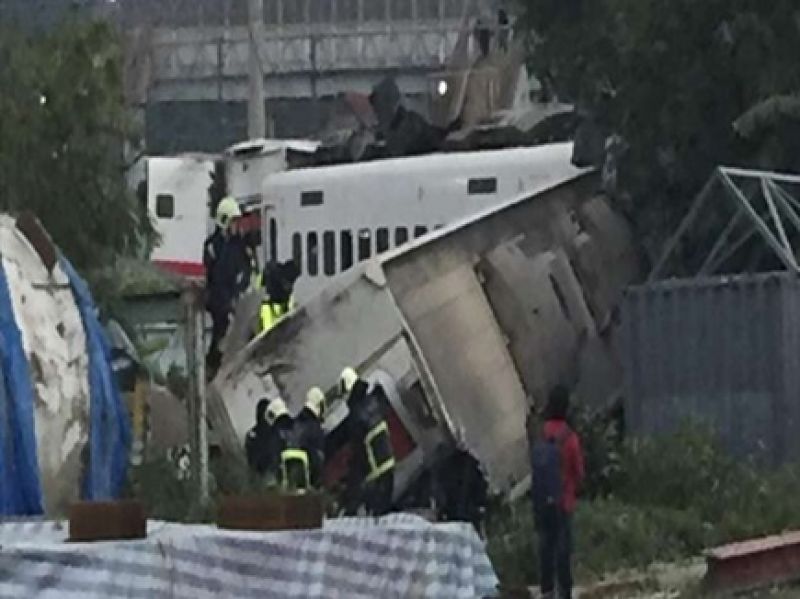 Taiwan train crash