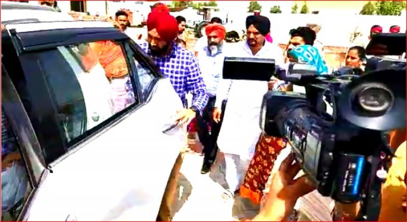 Sidhu's parents to meet Amit Shah