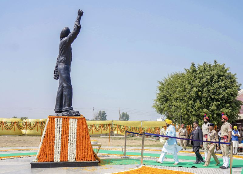 BHAGWANT MANN BHAGWANT MANN