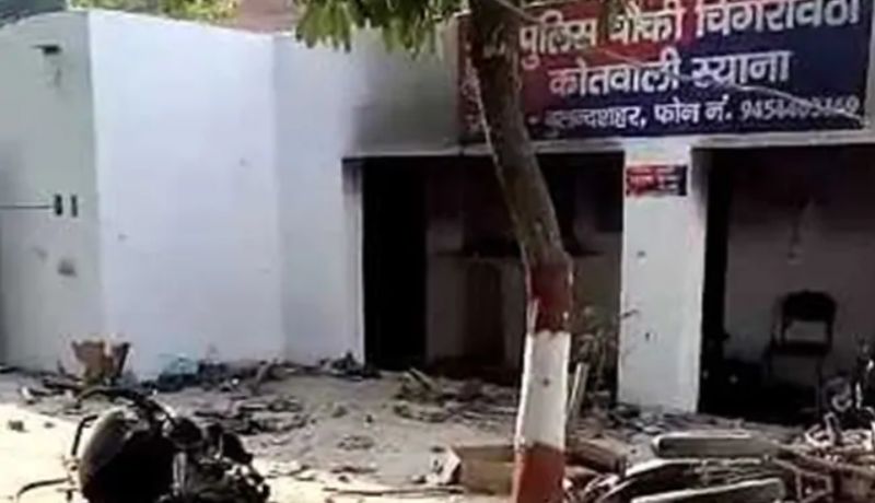 People attacked Police Station  People attacked Police Station