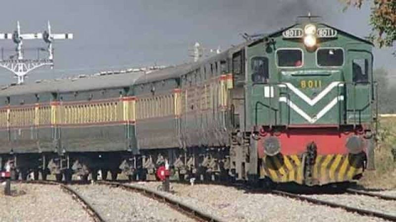 Pakistan suspends Samjhauta Express