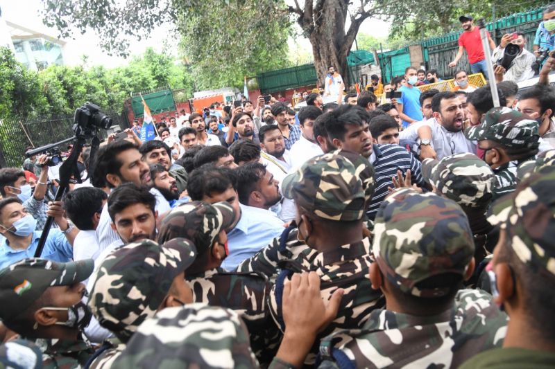 NSUI Activists protest against the recent attacks in Kashmir