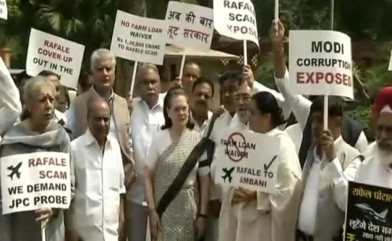 Sonia Gandhi protest