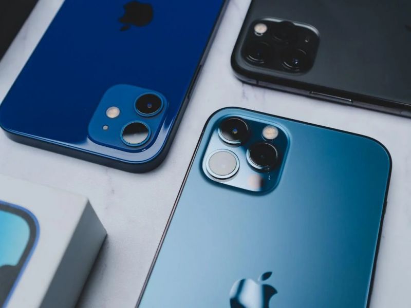 iPhone 13 will support satellite connectivity