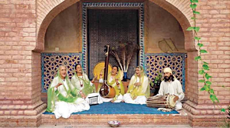 All-women group rises in tribute to Guru Nanak