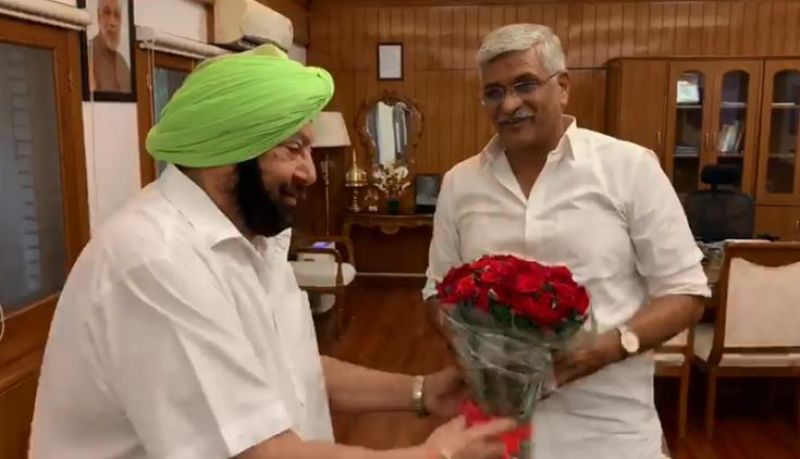 Captain Amarinder Singh meet Jal Shakti Minister Gajendra Singh Shekhawat 
