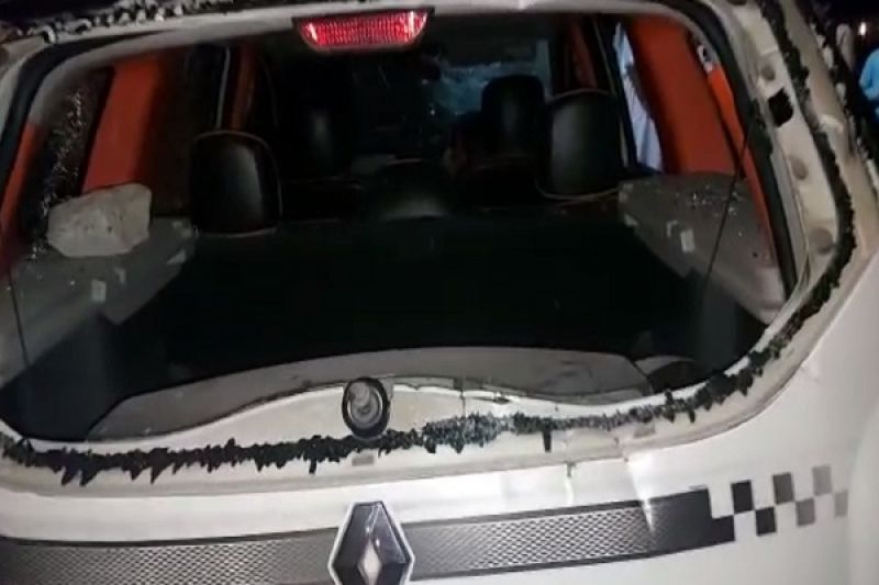 Fighting in two houses 