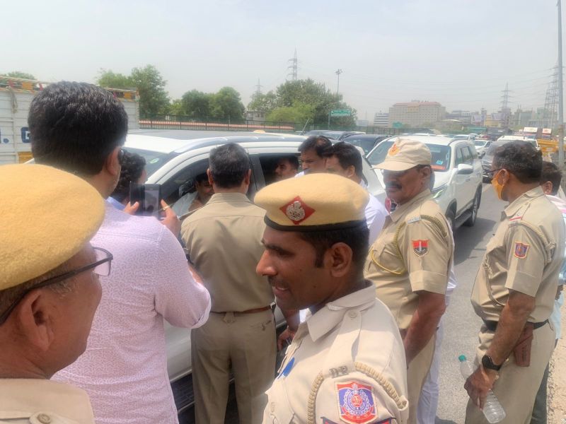  Rajasthan Congress state president stopped by police at Delhi border
