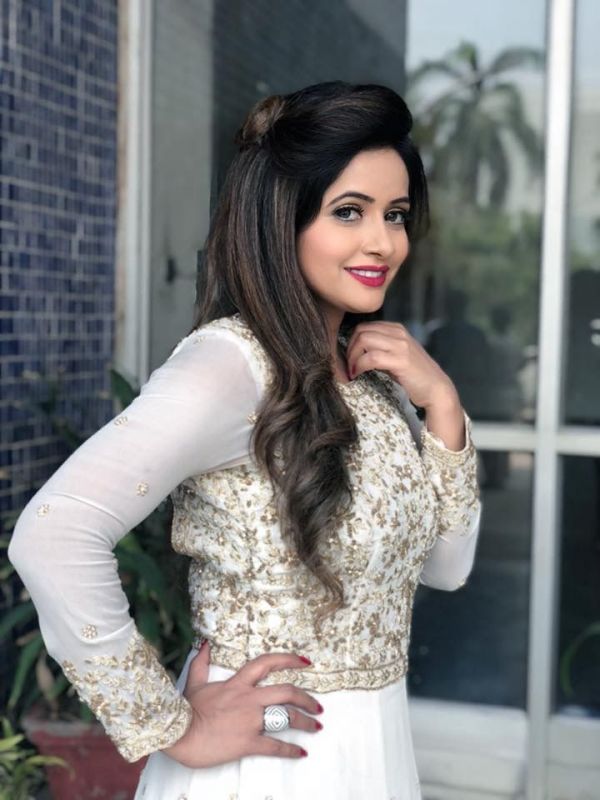 Miss Pooja  Miss Pooja