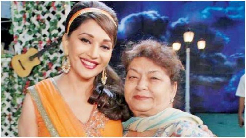 Saroj Khan And Madhuri Dixit