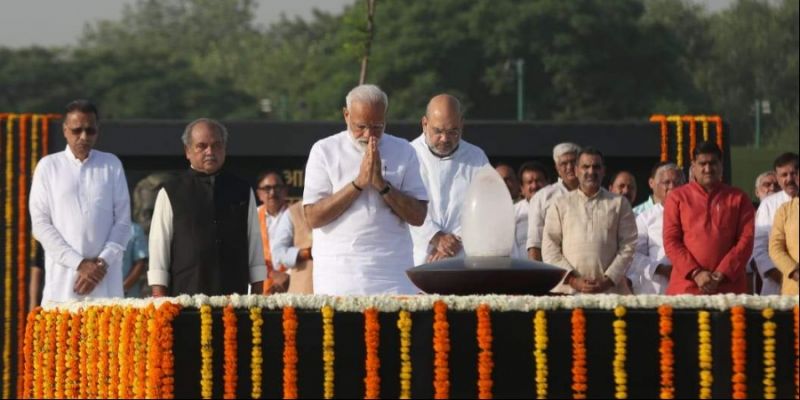 Prime Minister Narendra Modi and others pays tribute to martyrs