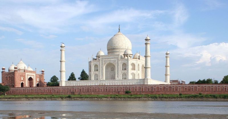 Minaret At Taj Mahal Complex Collapses After Heavy Rain