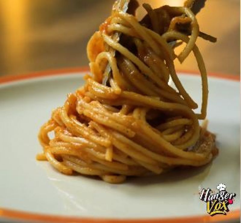 Spaghetti in Creamy Tomato Sauce