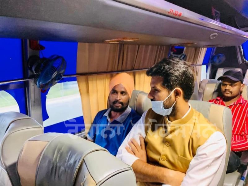 Transport Minister Raja Waring in PRTC bus