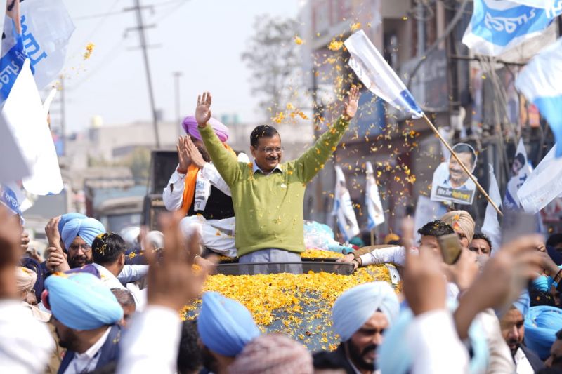 To change Punjab, press the button of ‘Jharoo’ this time: Arvind Kejriwal