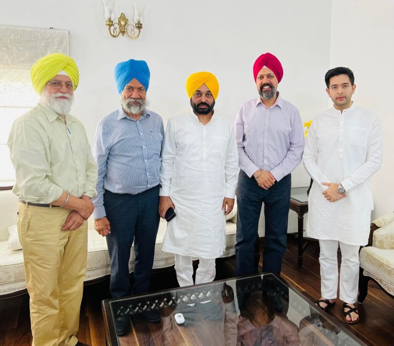 MP Tanmanjeet Singh Dhesi with CM Maan and others MP Tanmanjeet Singh Dhesi with CM Maan and others