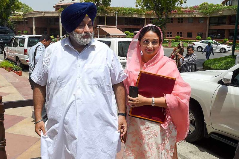 Sukhbir Badal And Harsimrat Badal 