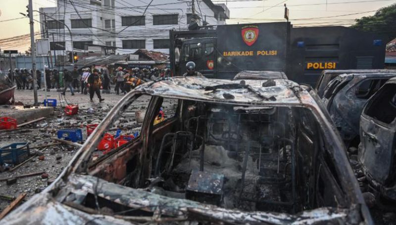 Six dead, 200 injured in protests over Indonesia's election result